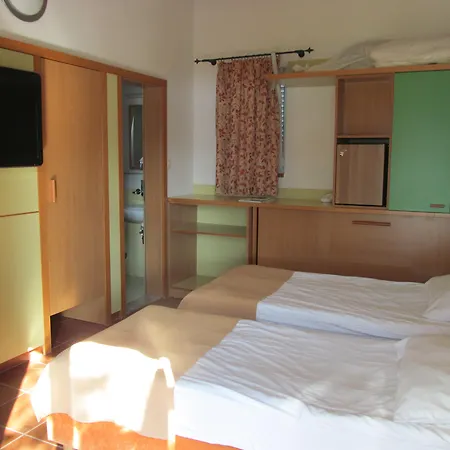 - Terme Krka Hotel 3*