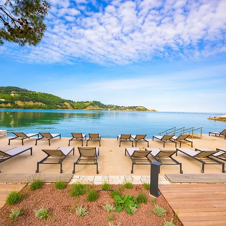 - Terme Krka Hotel Strunjan