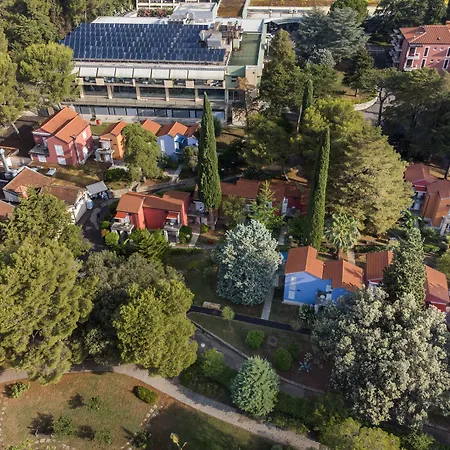 - Terme Krka Hotel Strunjan