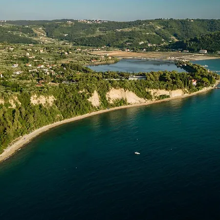 - Terme Krka 3* Strunjan